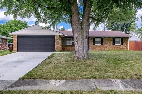 619 Colorado Dr, Xenia, OH 45385