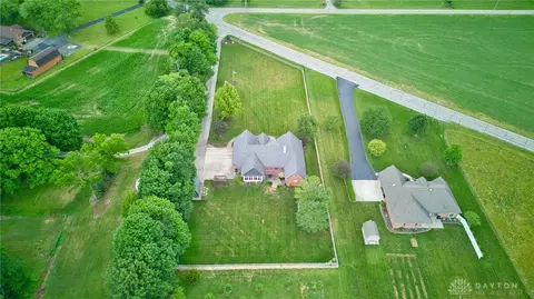 View/Area - 3495 Fairfield Pike, Springfield, OH 45502 photo 5 of 6