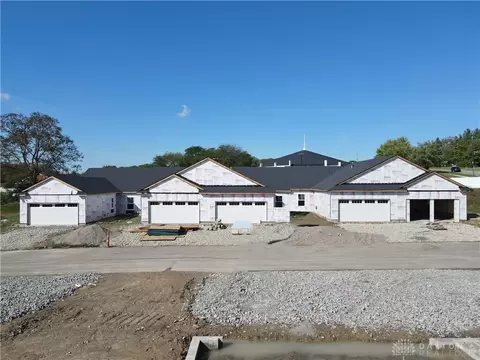 6818 Traditions St, Middletown, OH 45044