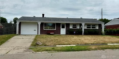 382 Thomas Dr, Franklin, OH 45005