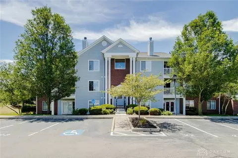2630 Netherland Dr #103, Beavercreek, OH 45431