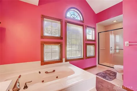 Bath - 2242 Baldwin Dr, Centerville, OH 45459 photo 4 of 10