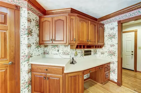 Kitchen - 2242 Baldwin Dr, Centerville, OH 45459 photo 8 of 9