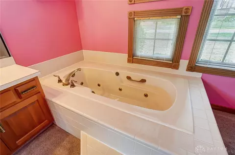 Bath - 2242 Baldwin Dr, Centerville, OH 45459 photo 5 of 10