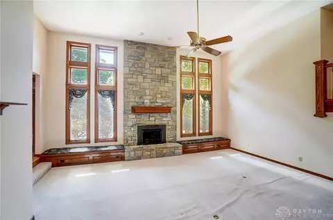 Living - 2242 Baldwin Dr, Centerville, OH 45459 photo 3 of 13