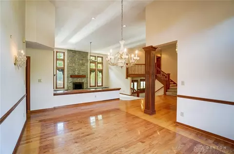 Living - 2242 Baldwin Dr, Centerville, OH 45459 photo 7 of 13