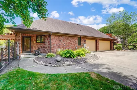 Exterior - 2242 Baldwin Dr, Centerville, OH 45459 photo 19 of 20