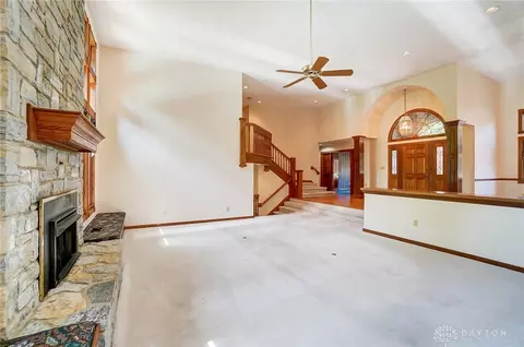 Living - 2242 Baldwin Dr, Centerville, OH 45459 photo 5 of 13