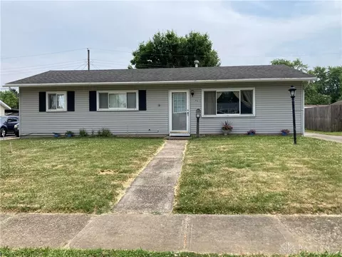 179 Cooper Ln, Xenia, OH 45385