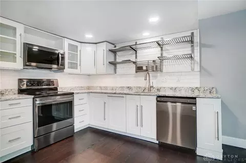 Kitchen - 5869 Overbrooke Rd, Centerville, OH 45440 photo 3 of 4