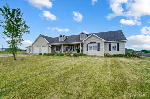 341 Rangeline Rd, Russia, OH 45363