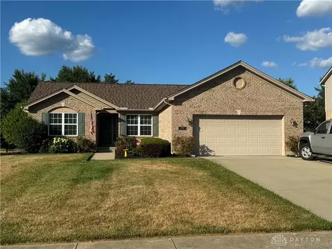 404 Thomas Pointe Ct, Monroe, OH 45050
