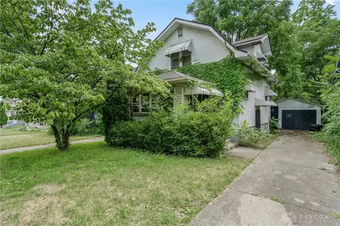 120 Ashwood Ave, Dayton, OH 45405