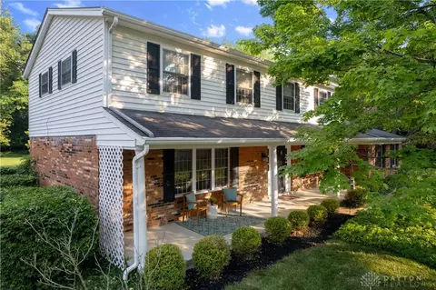 894 Quailwoods Dr, Loveland, OH 45140
