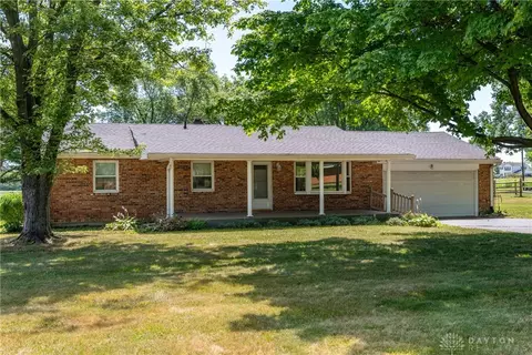 3712 Dorothy Ln, Middletown, OH 45044