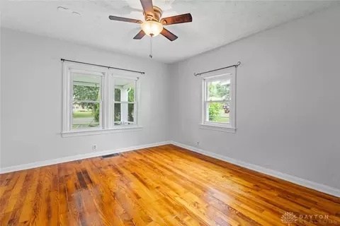1544 Barney Ave, Dayton, OH 45420 photo 31