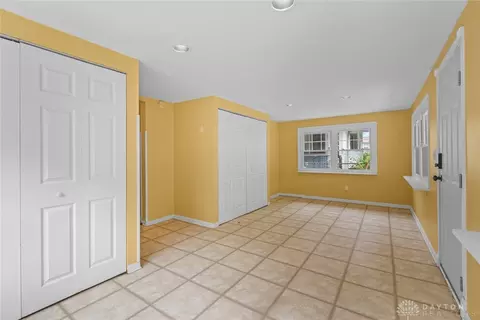 1544 Barney Ave, Dayton, OH 45420 photo 27