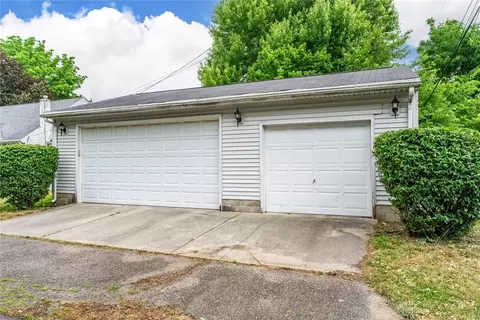 1544 Barney Ave, Dayton, OH 45420 photo 12