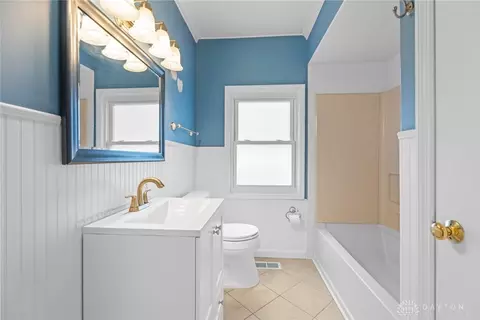 1544 Barney Ave, Dayton, OH 45420 photo 30