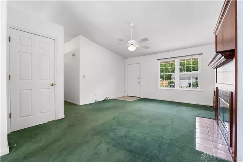 Living - 206 Deershadow Rd, Maineville, OH 45039 photo 2 of 2