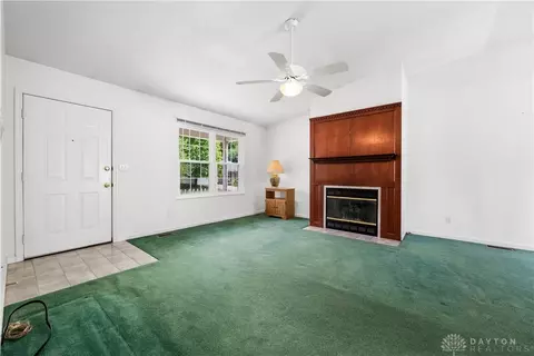Living - 206 Deershadow Rd, Maineville, OH 45039 photo 1 of 2