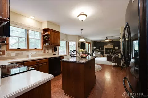 6717 Winding Cv, Centerville, OH 45459 photo 9