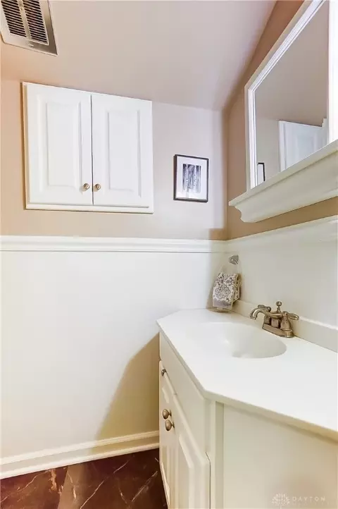 30 S Broadmoor Blvd, Springfield, OH 45504 photo 20