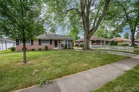3814 Glaser Dr, Kettering, OH 45429