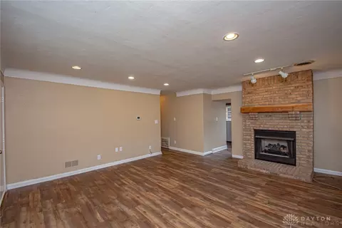 3814 Glaser Dr, Kettering, OH 45429 photo 3