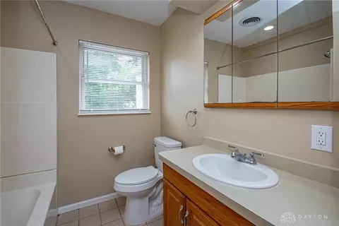 3814 Glaser Dr, Kettering, OH 45429 photo 16