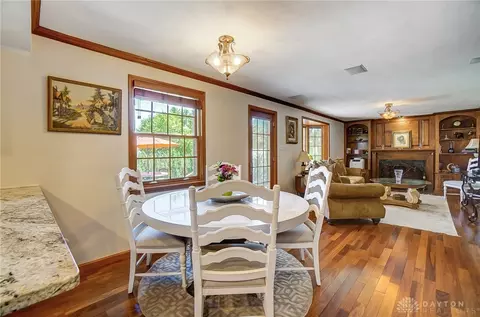 Dining - 953 Malone Ave, Kettering, OH 45429 photo 3 of 4