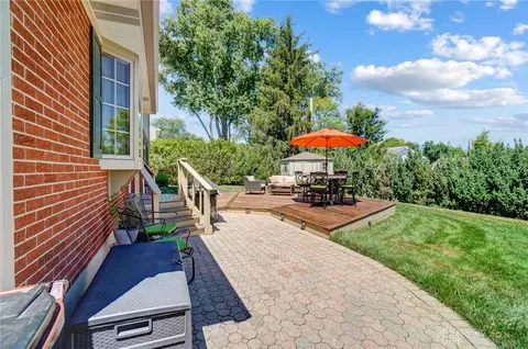 Exterior - 953 Malone Ave, Kettering, OH 45429 photo 6 of 15