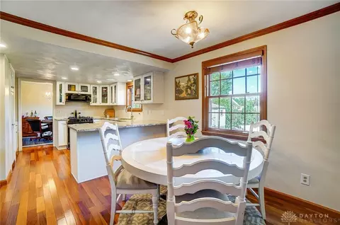 Dining - 953 Malone Ave, Kettering, OH 45429 photo 4 of 4