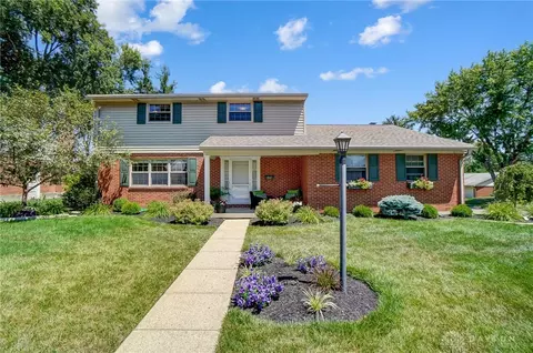 Exterior - 953 Malone Ave, Kettering, OH 45429 photo 2 of 15
