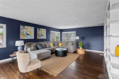 Living - 50 N 3rd St, Batavia, OH 45103 photo 5 of 7
