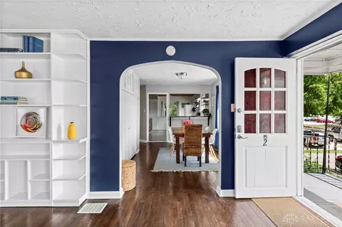 Entry Way - 50 N 3rd St, Batavia, OH 45103 photo 4 of 8