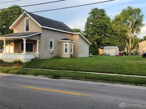 329 N High St, Covington, OH 45318 photo 3
