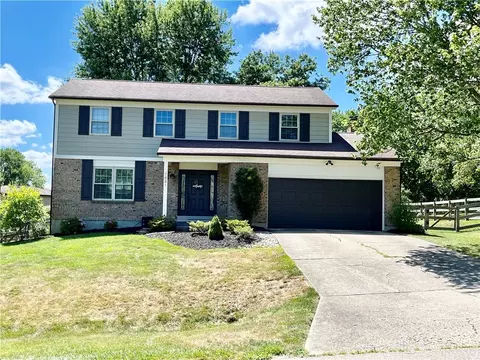 7841 Red Mill Dr, West Chester, OH 45069