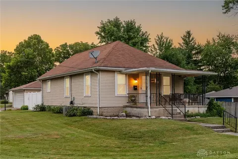 1501 Berwin Ave, Dayton, OH 45429