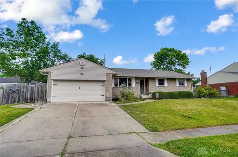 Exterior - 1017 Rio Ln, Dayton, OH 45429 photo 2 of 13