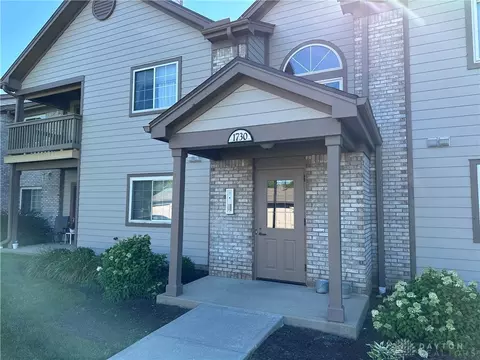 1730 Piper Ln #208, Dayton, OH 45440