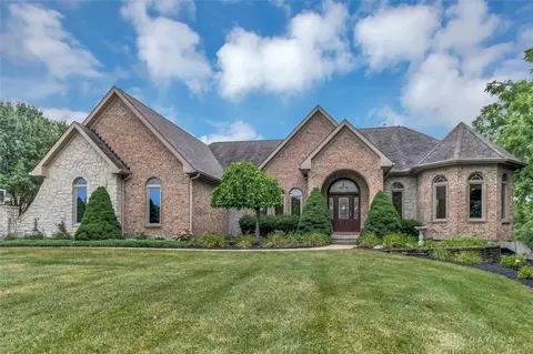 4900 Deerfield Trl, Springboro, OH 45066