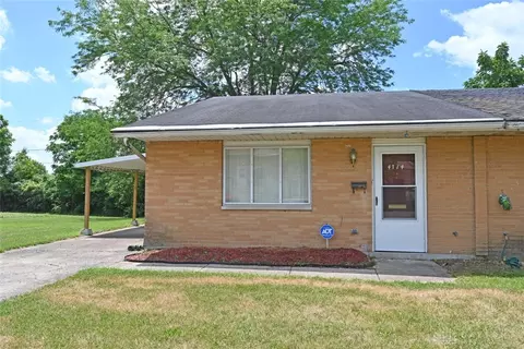 4714 Stratsburg Dr, Dayton, OH 45417