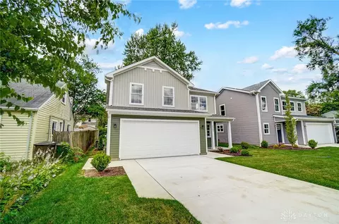 2909 Acorn Dr, Kettering, OH 45419