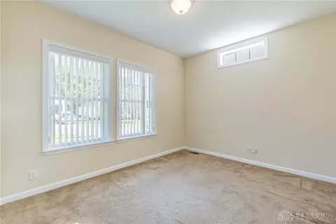 381 Englewood, Springfield, OH 45503 photo 16