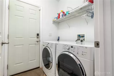381 Englewood, Springfield, OH 45503 photo 18