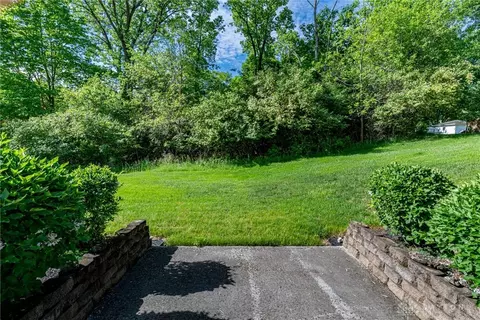 381 Englewood, Springfield, OH 45503 photo 30