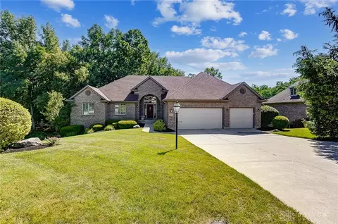 6522 Stillcrest Way, Dayton, OH 45414