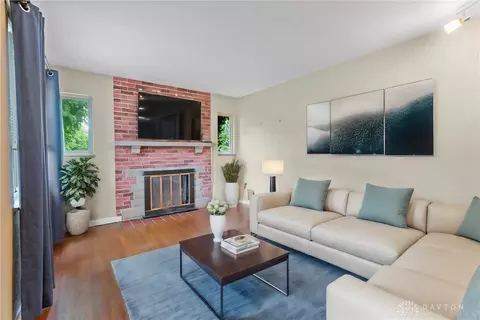 Living - 3020 Aerial Ave, Kettering, OH 45429 photo 1 of 3