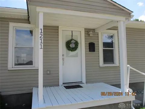 1211 Cherry St, Piqua, OH 45356
